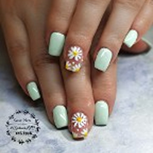 Pale Green Nails